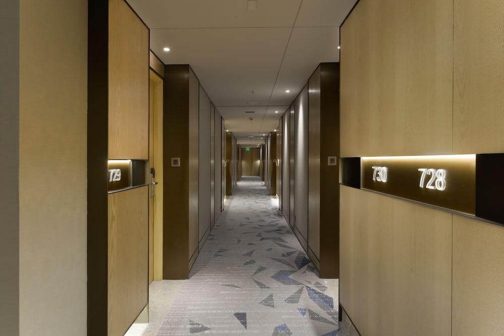 Surat Marriott Hotel Exterior foto